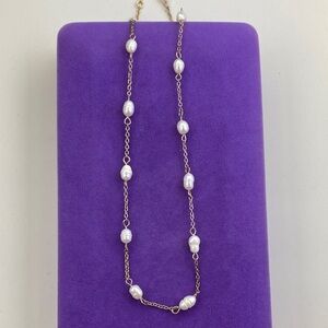 💛 Classic Gold Plated White Pearl Station Necklace